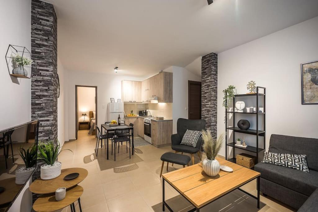 Sofman City Center Apartment A イラクリオン エクステリア 写真